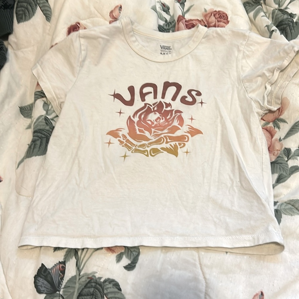 Vans cropped t-shirt size M